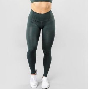 Alphalete Halo Leggings in Urban Chic